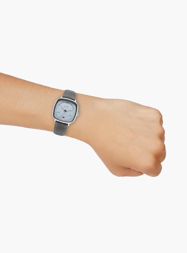 TITAN Neo Curve Quartz Analog Watch - NU1885SL01