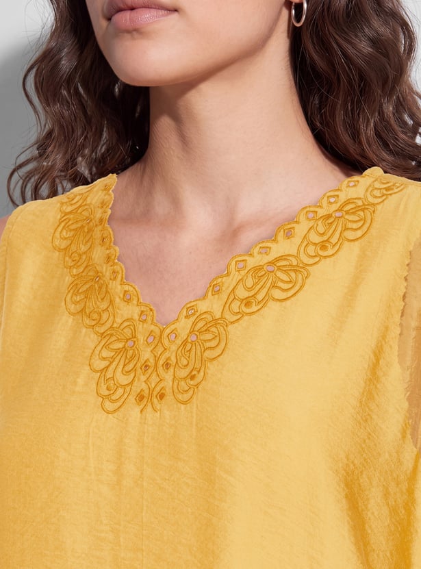 FAME FOREVER Embroidered Top
