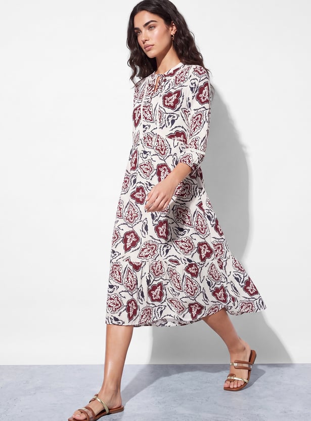 FAME FOREVER Floral Print Tie-Up Midi Dress