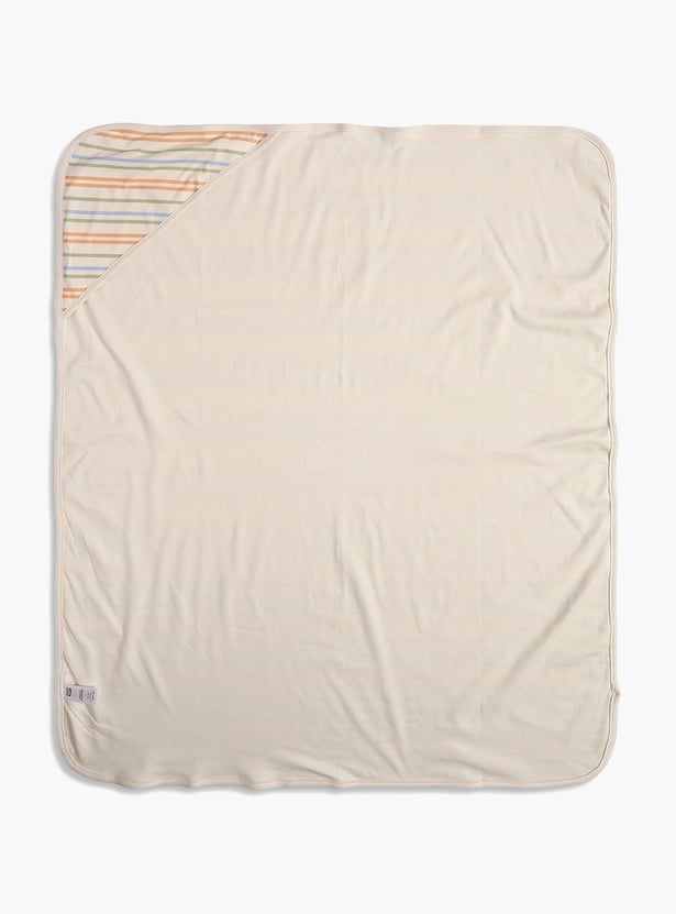 FS MINI KLUB Girls Striped and Printed Blankets - Pack of 2