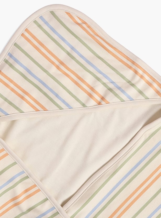 FS MINI KLUB Girls Striped and Printed Blankets - Pack of 2