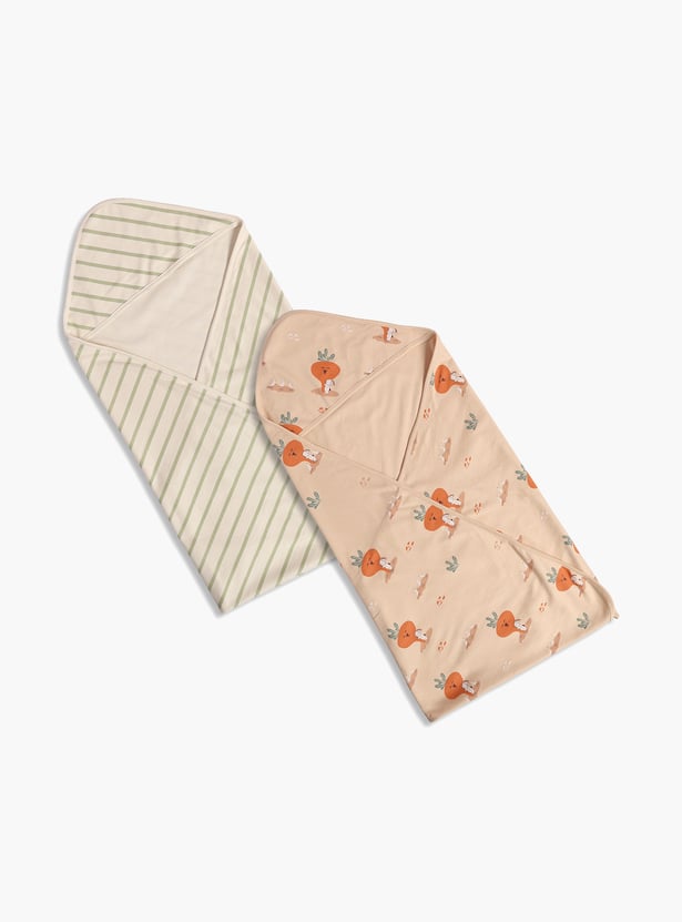 FS MINI KLUB Girls Printed and Striped Blanket - Pack of 2