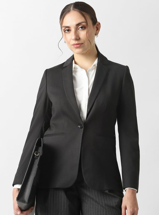 VAN HEUSEN Solid Blazer
