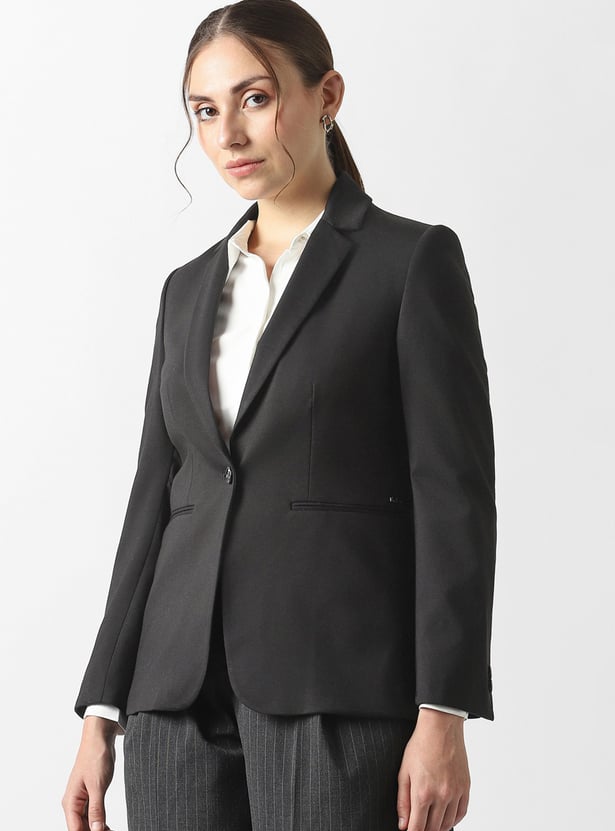 VAN HEUSEN Solid Blazer