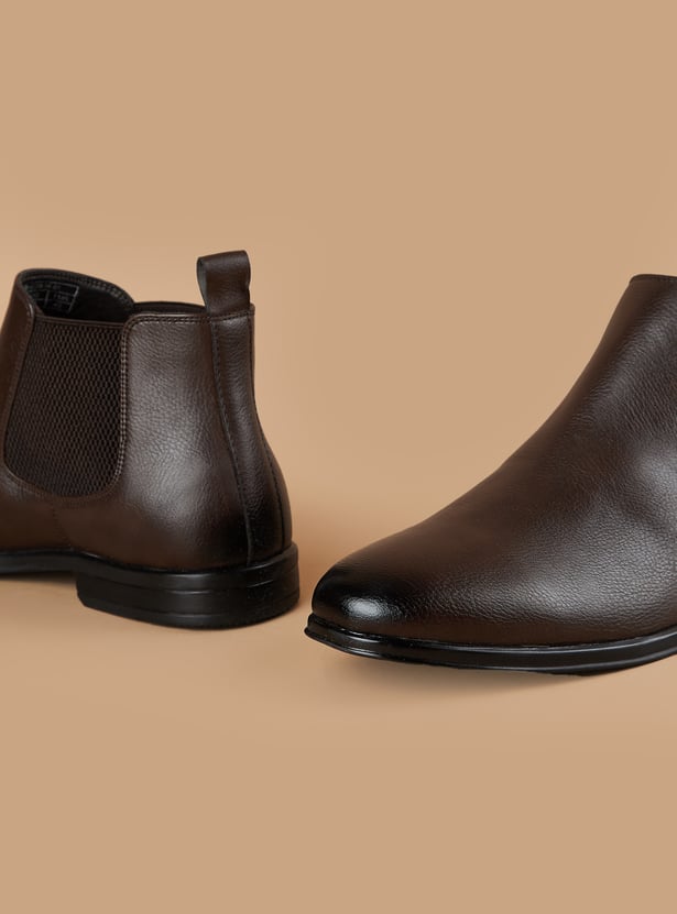 CODE Solid Chelsea Boots