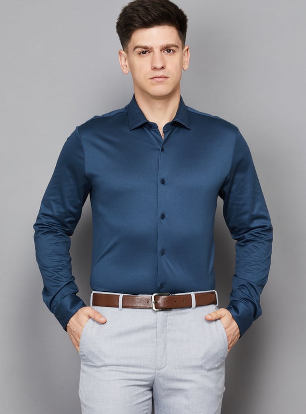 LOUIS PHILIPPE Solid Slim Fit Formal Shirt