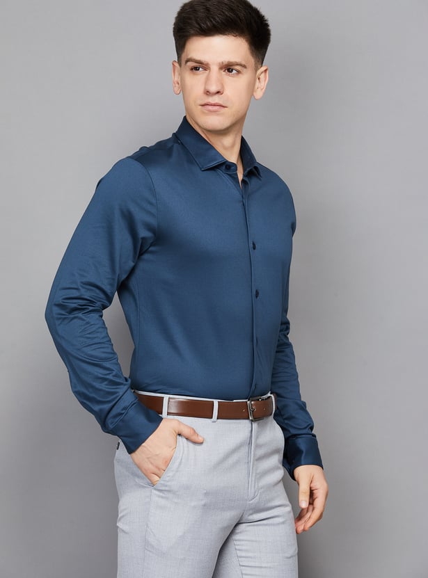 LOUIS PHILIPPE Solid Slim Fit Formal Shirt