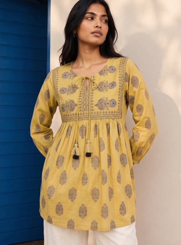 MELANGE Ethnic Motif Top