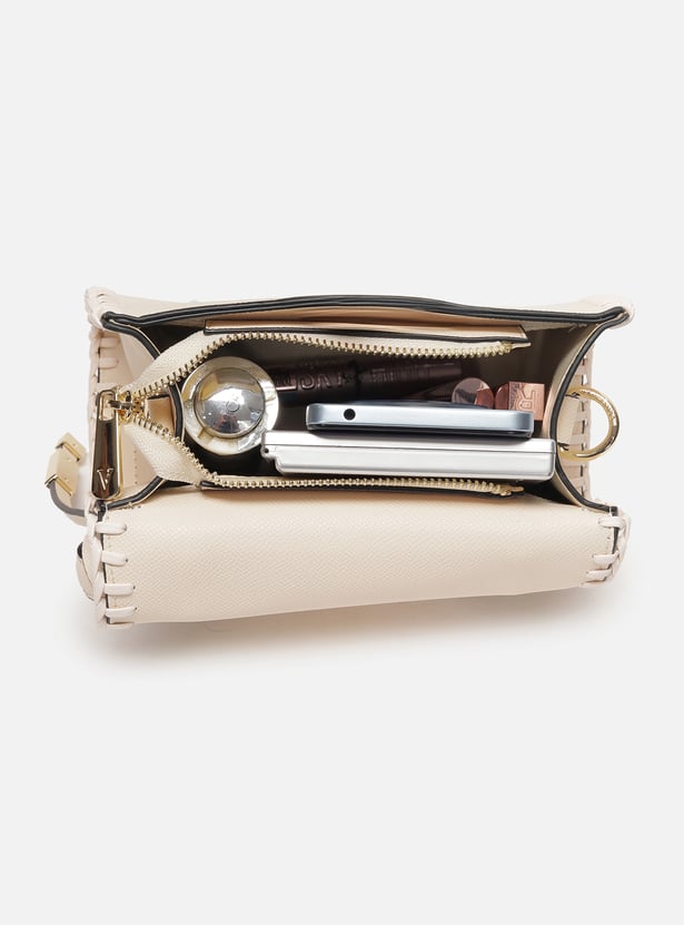 VAN HEUSEN Solid Handheld Bag