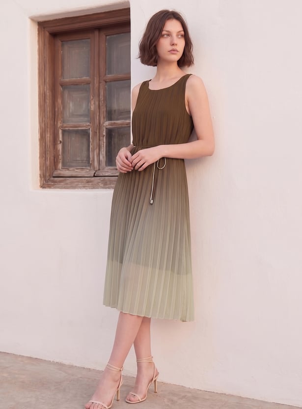 CODE Pleated Midi Dress