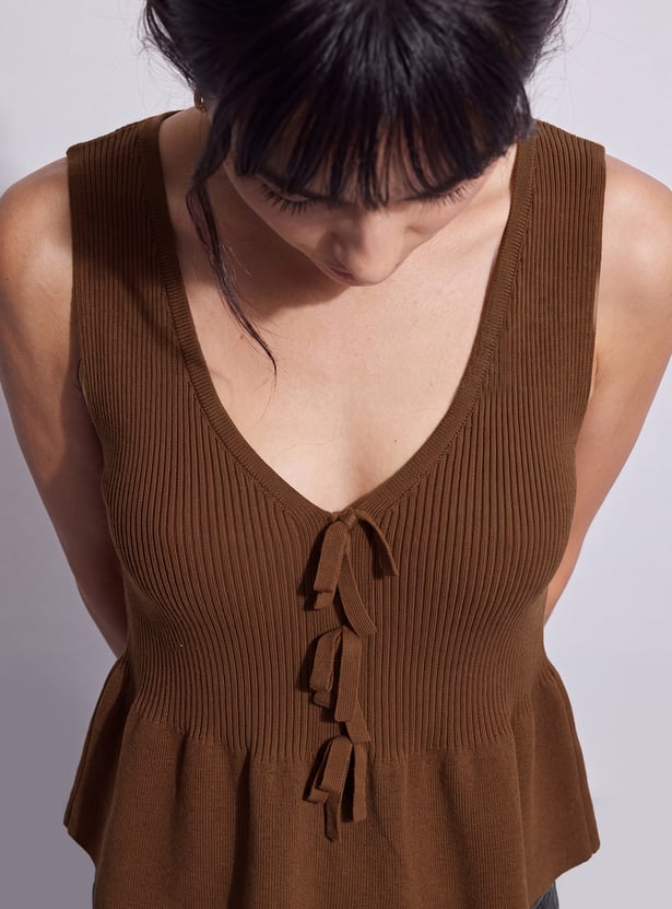 GINGER Ribbed V-Neck Peplum Top