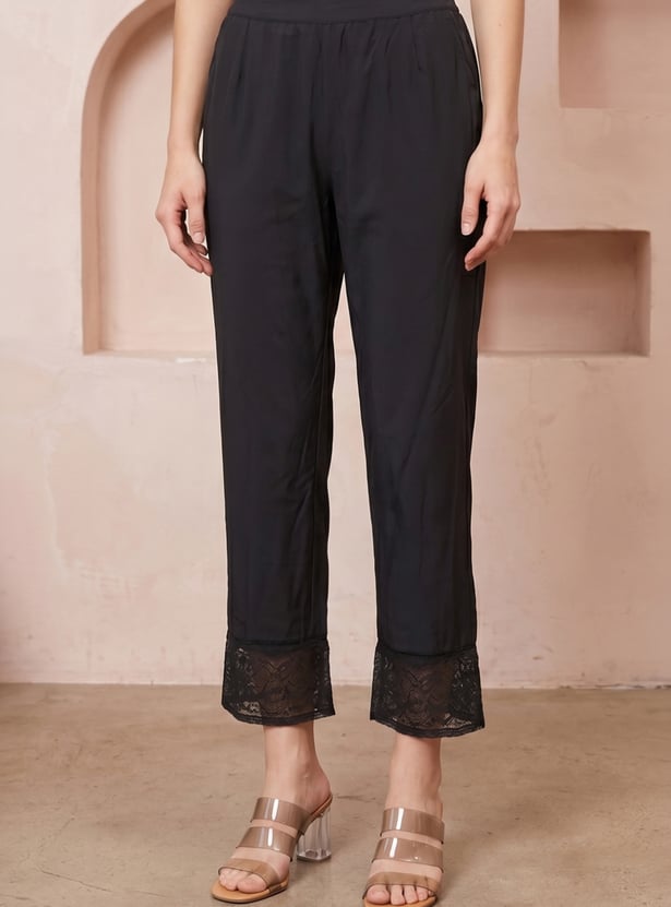 W Embellished Straight Pants