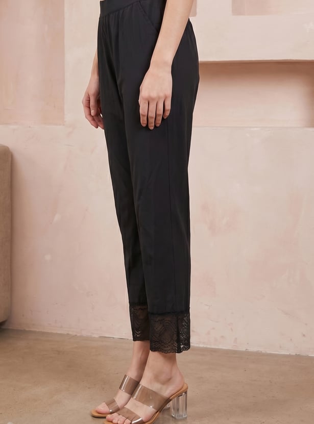 W Embellished Straight Pants