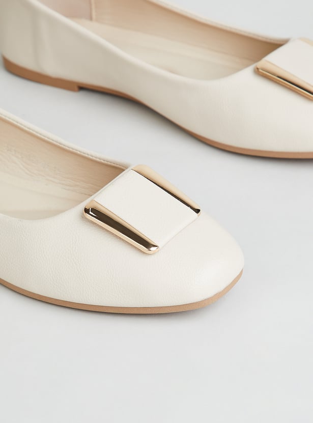 CODE Textured Square-Toe Ballerinas