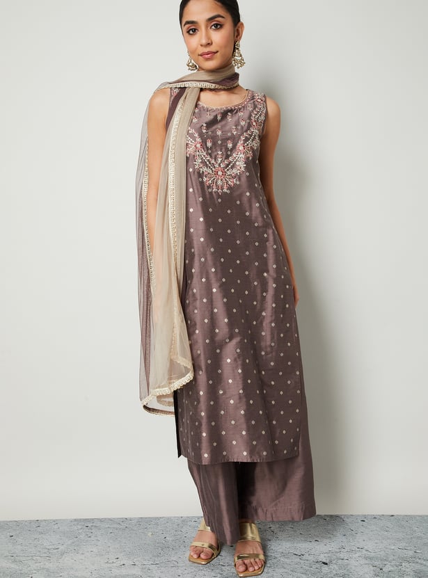 MELANGE Embroidered Straight Kurta Set