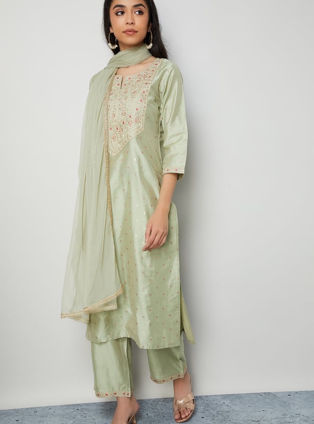MELANGE Embroidered Straight Kurta Set