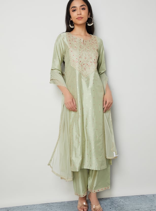 MELANGE Embroidered Straight Kurta Set