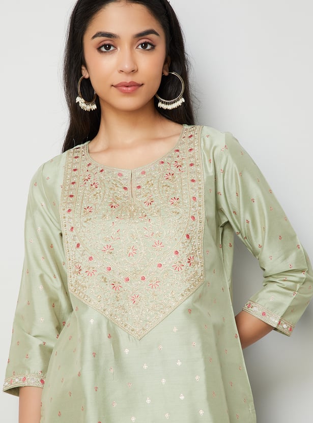 MELANGE Embroidered Straight Kurta Set
