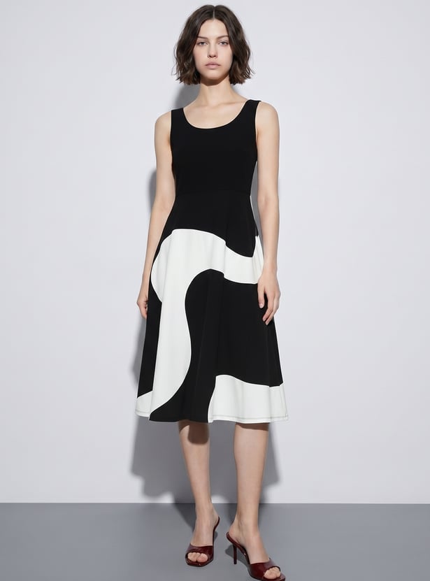 CODE Colourblock Fit & Flare Midi Dress