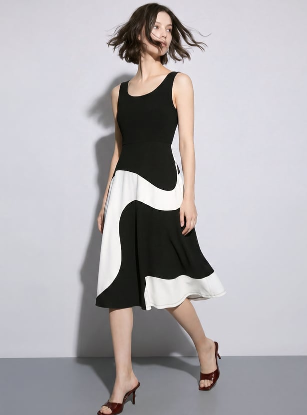 CODE Colourblock Fit & Flare Midi Dress