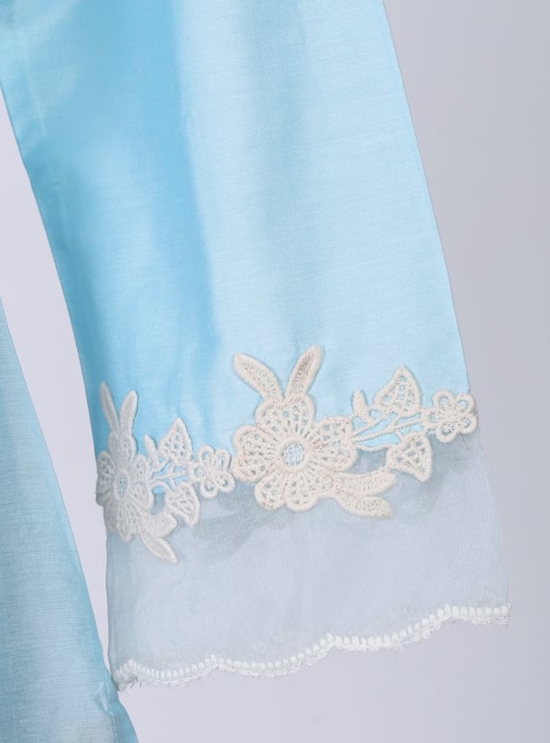 W Embroidered Straight Kurta