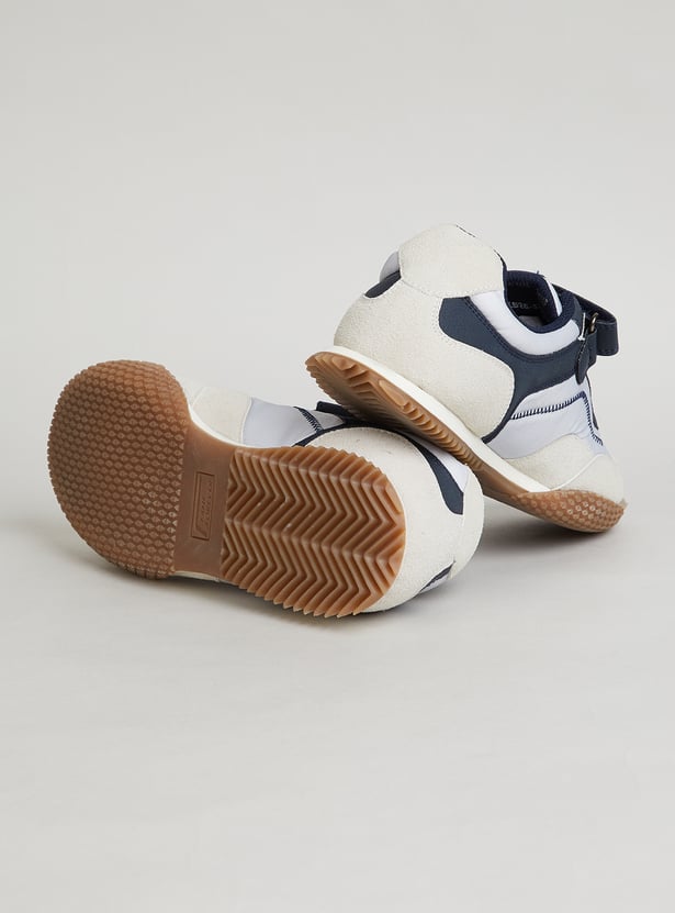 FAME FOREVER Boys Colourblocked Sneakers