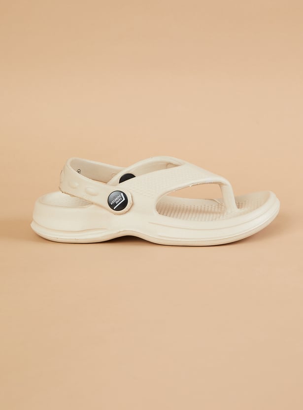 FAME FOREVER Girls Solid Flip Flops