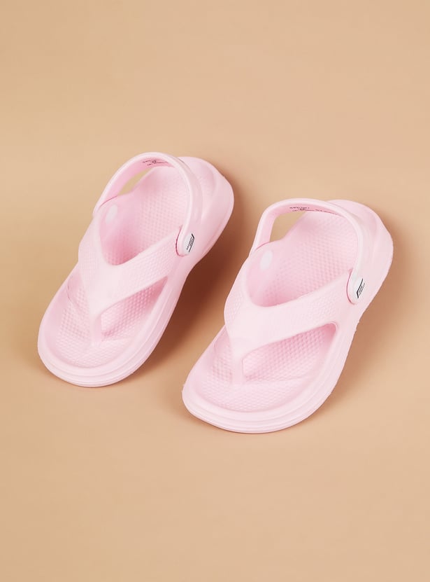 FAME FOREVER Girls Solid Flip Flops