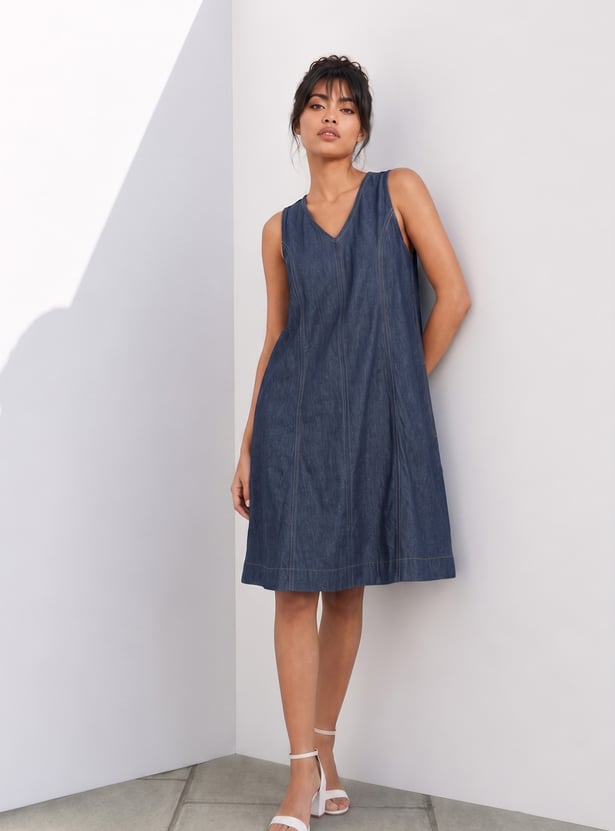 COLOUR ME Solid Denim Dress