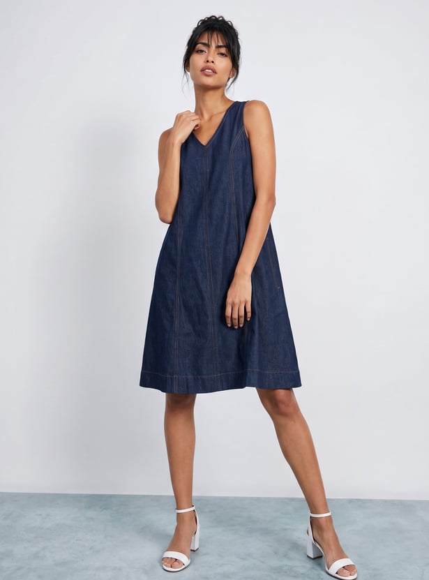 COLOUR ME Solid Denim Dress