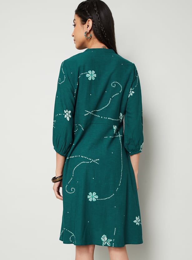 COLOUR ME BY MELANGE Printed Midi Dress
