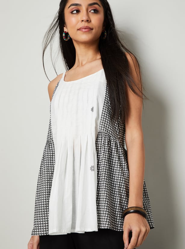 COLOUR ME BY MELANGE Checked Sleeveless Top