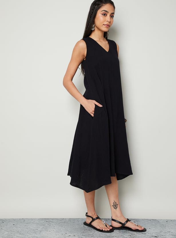 COLOUR ME BY MELANGE Solid A-line Midi Dress