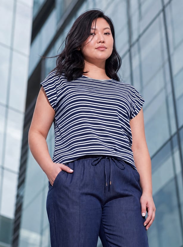 NEXUS Striped T-shirt