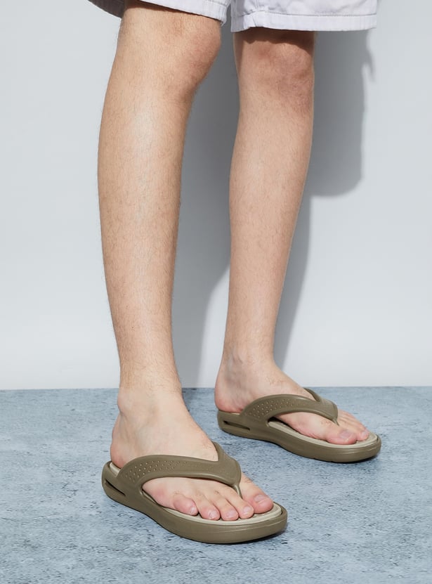 FORCA Textured Flip Flops