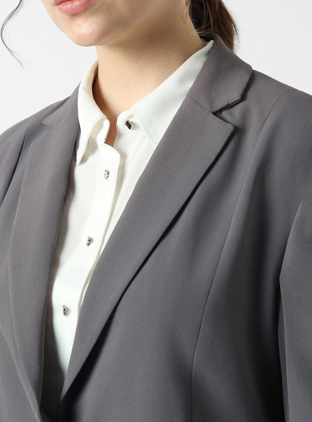 VAN HEUSEN Solid Blazer