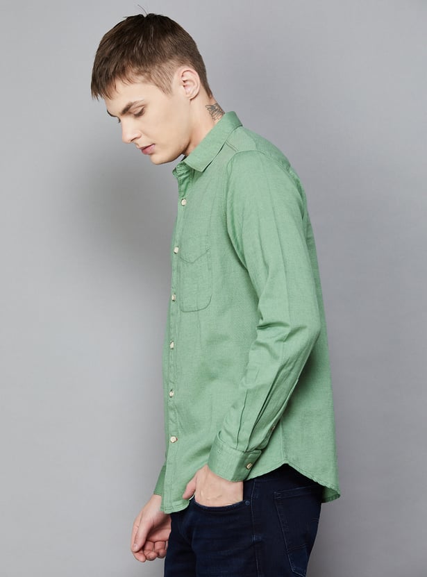 SPYKAR Solid Slim Fit Shirt
