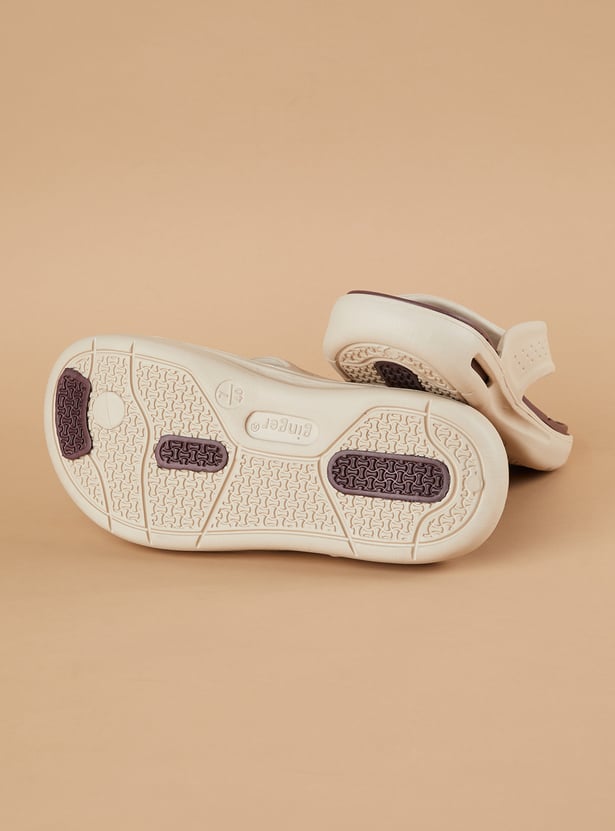 GINGER Textured Flip Flops