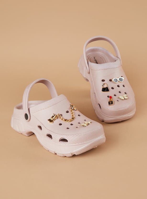 GINGER Metal-Accent Clogs