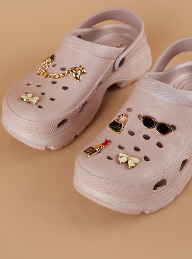 GINGER Metal-Accent Clogs