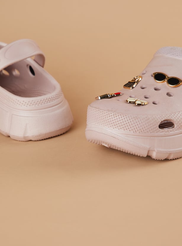 GINGER Metal-Accent Clogs