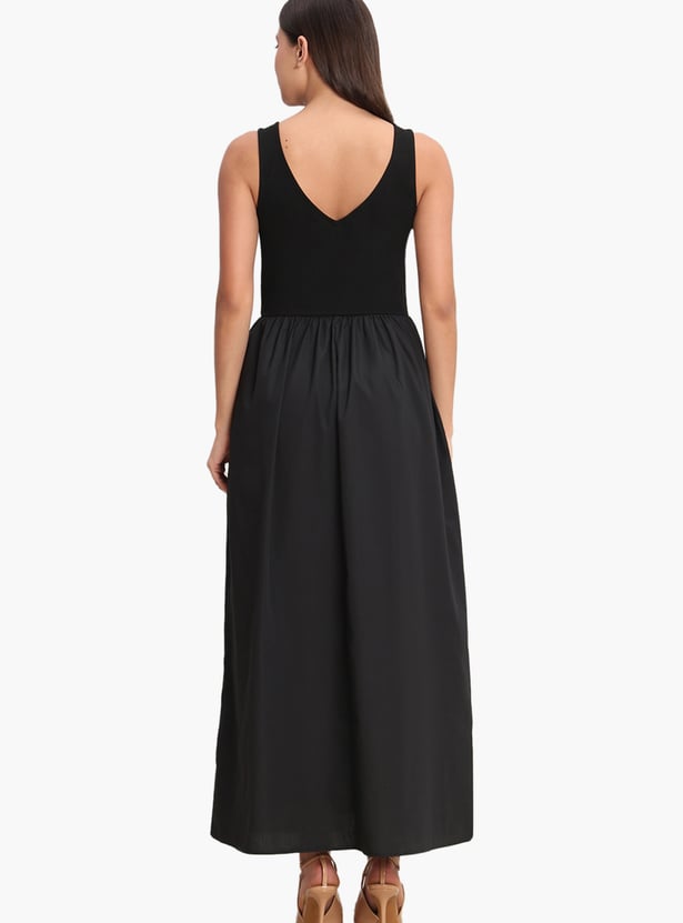 VERO MODA Solid V-Neck Maxi Dress