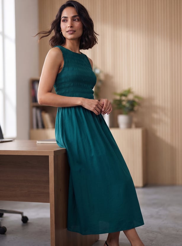 CODE Solid Smocked Midi Dress
