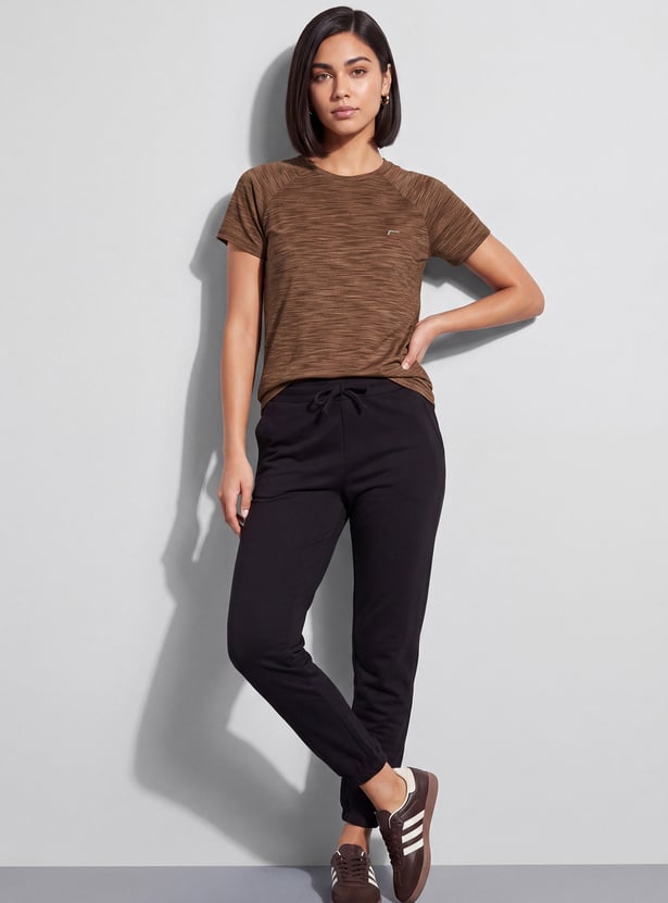FAME FOREVER Raglan Sleeves T-shirt