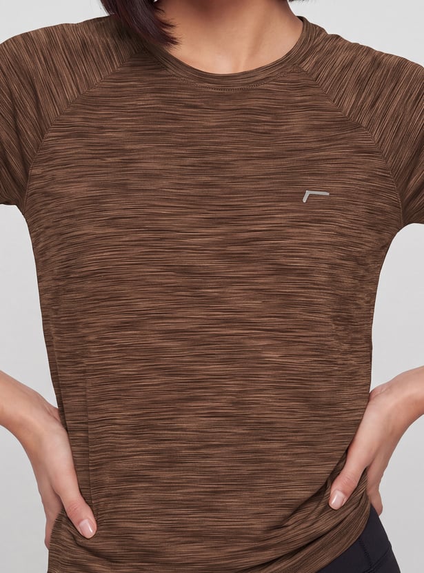 FAME FOREVER Raglan Sleeves T-shirt