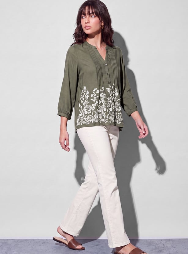 FAME FOREVER Embroidered Top