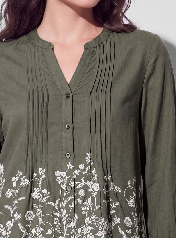 FAME FOREVER Embroidered Top