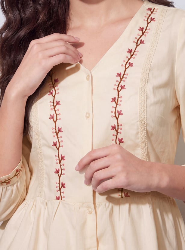 FAME FOREVER Embroidered Buttoned Top
