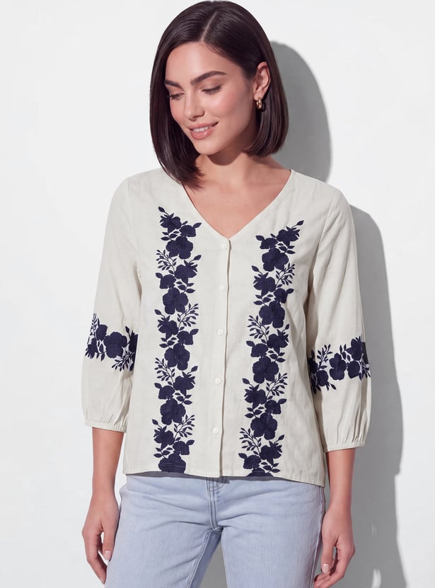 FAME FOREVER Embroidered Button Top