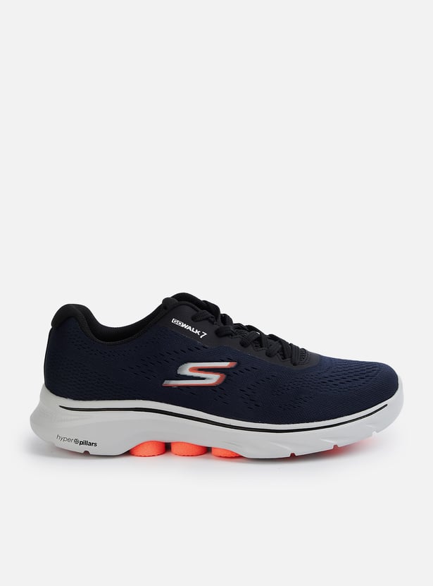 SKECHERS Go Walk 7 Solid Lace-Up Sports Shoes